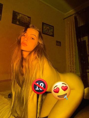 Ребекка Великолепная Блондинка фото 2